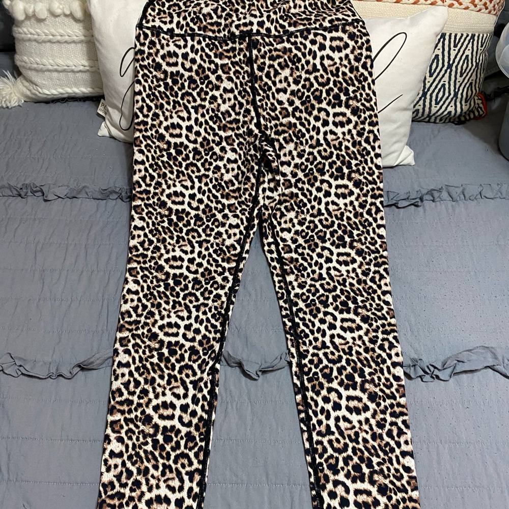 Zyia Leopard Brilliant Scrunchy What High Rise